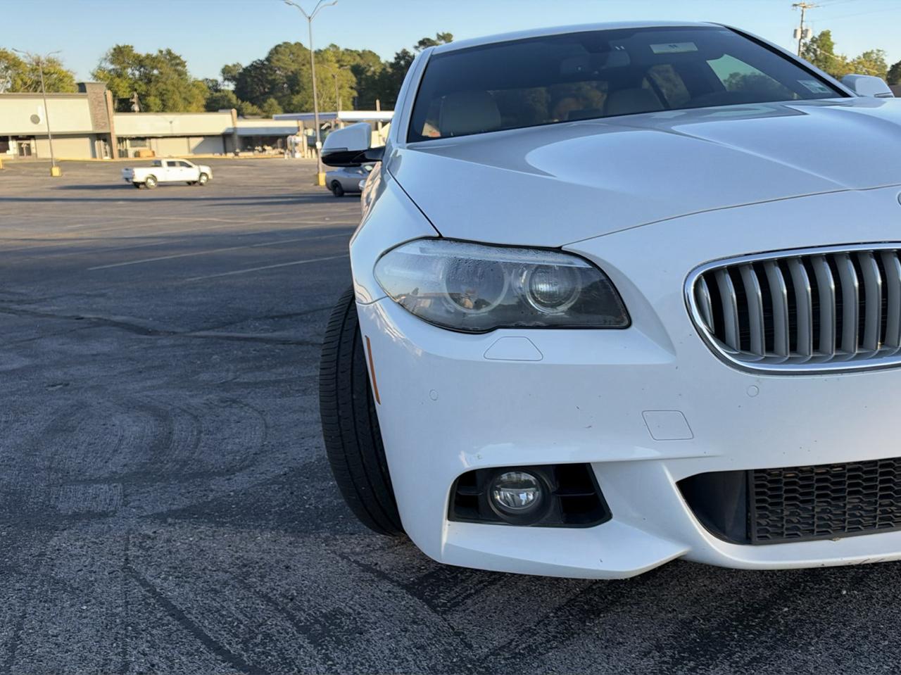 BMW 5-Series 550i 2014