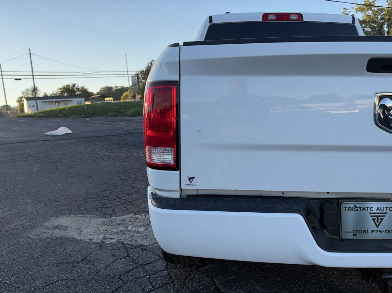 RAM 1500 Tradesman Quad Cab 4WD 2017