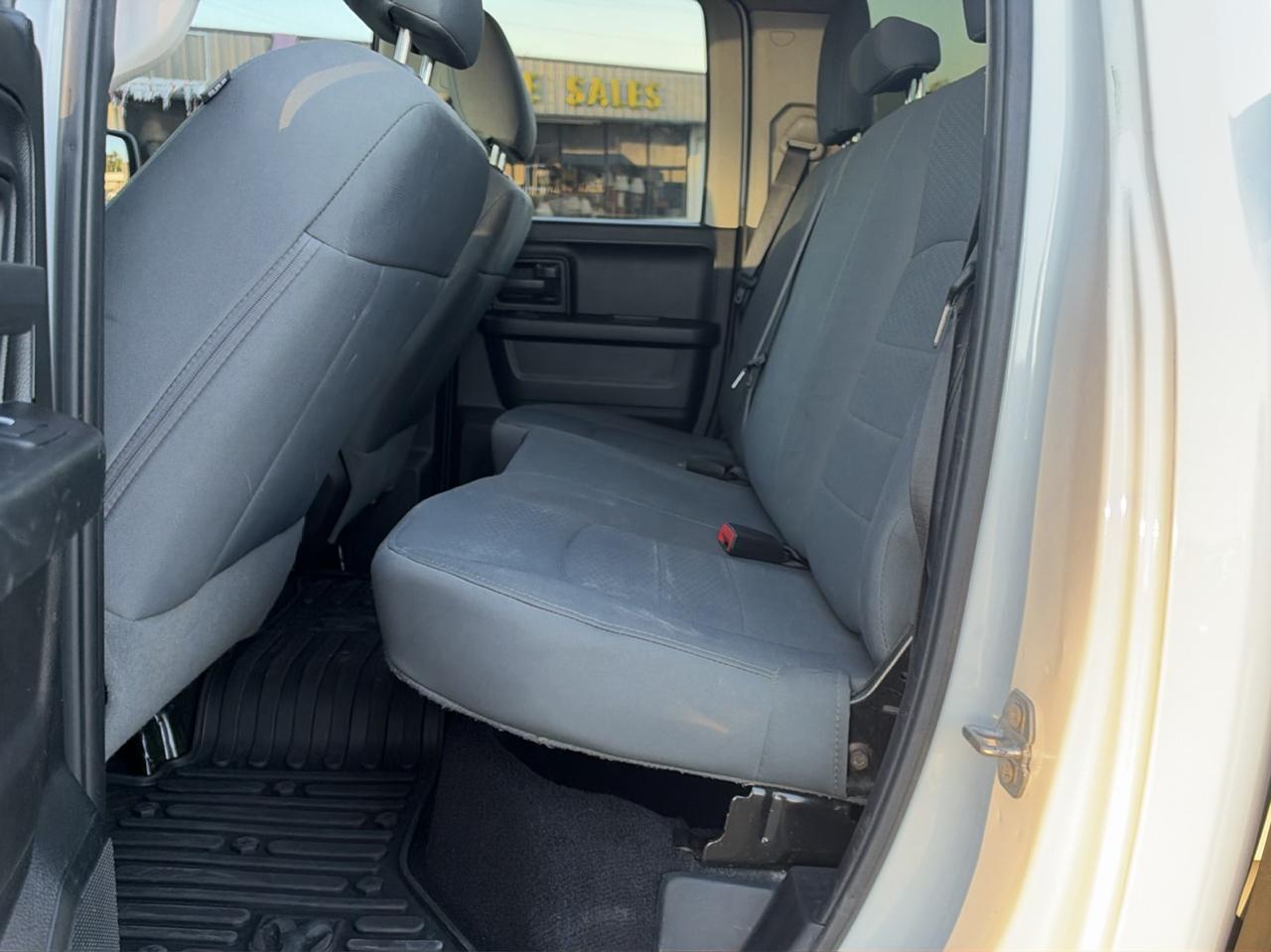 RAM 1500 Tradesman Quad Cab 4WD 2017