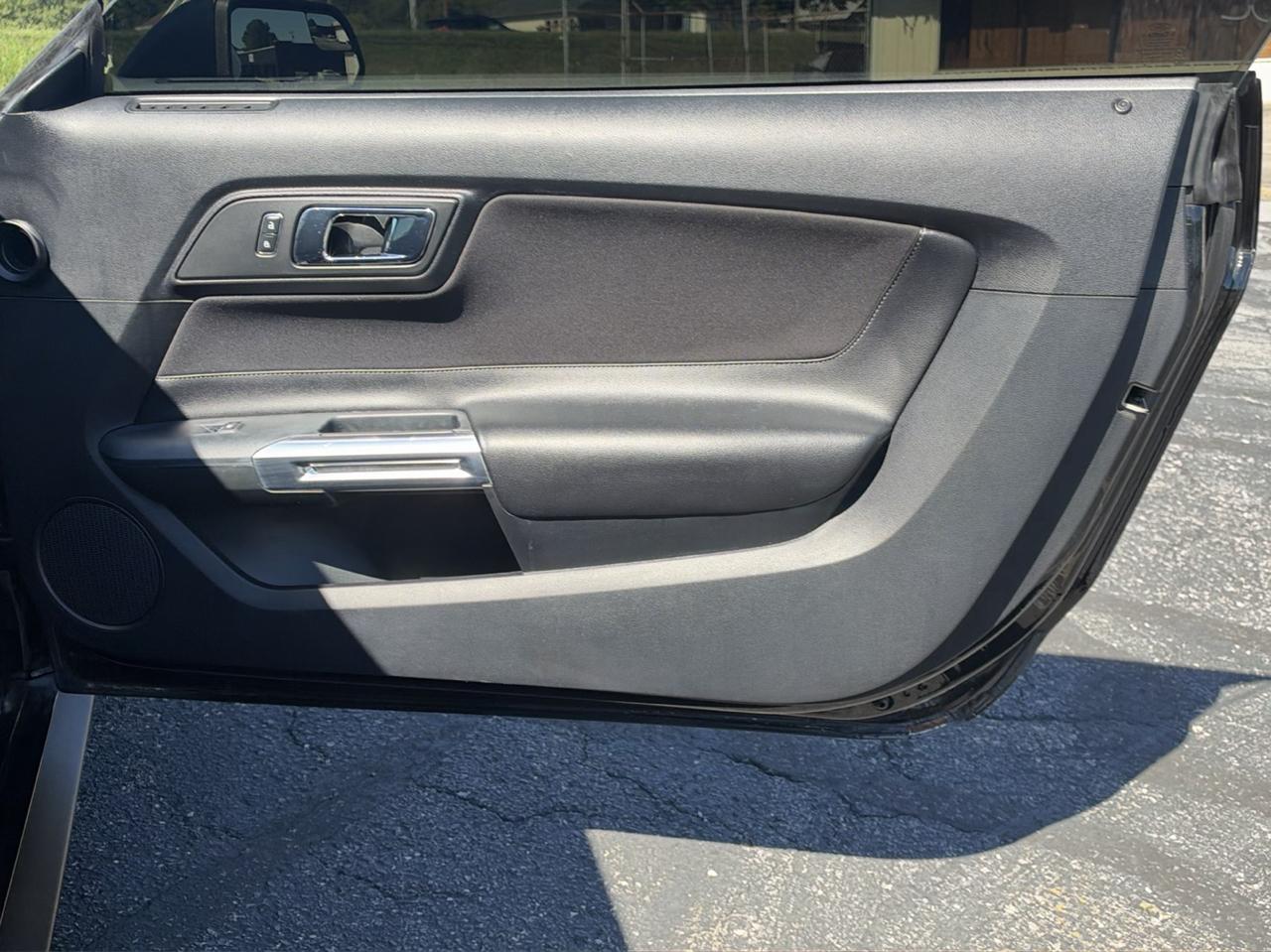 Ford Mustang 2dr Cpe GT Premium 2015