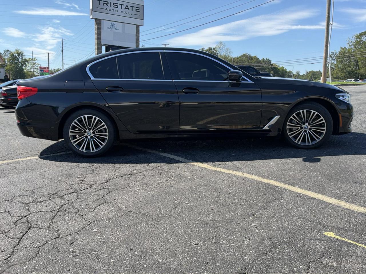 BMW 5-Series 530i 4D Sedan 2019