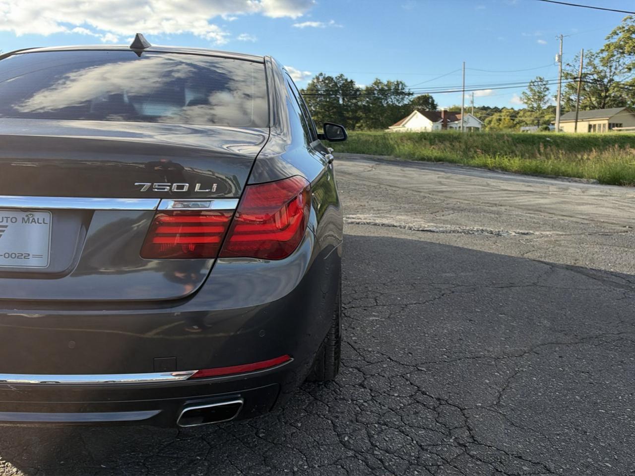 BMW Alpina B7 LWB xDrive 2013