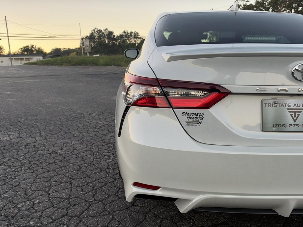 Toyota Camry SE 2024