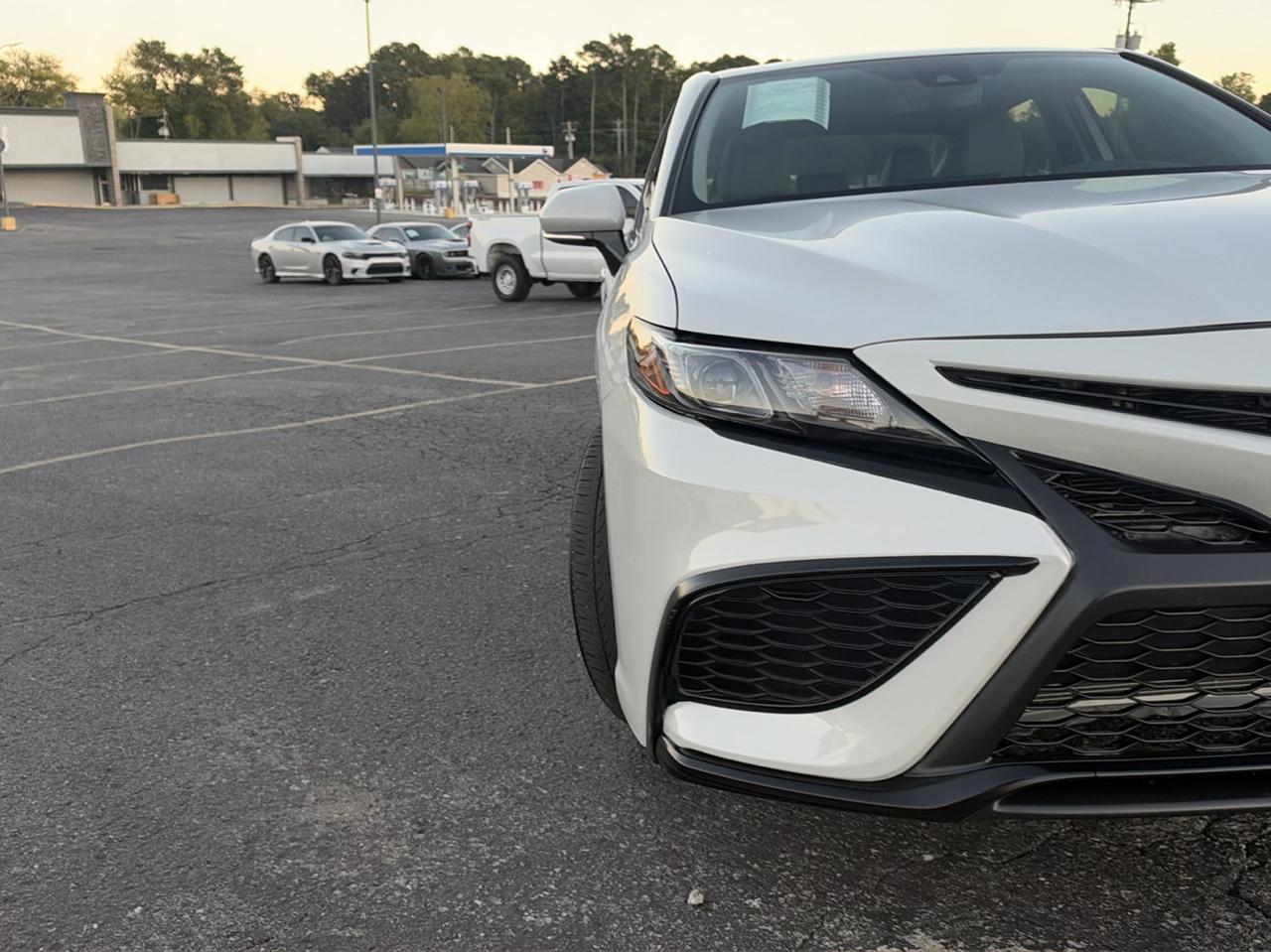 Toyota Camry SE 2024