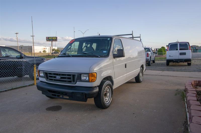 Ford Econoline E-150 2006