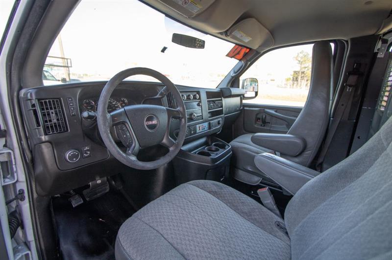 GMC Savana G2500 Cargo 2015