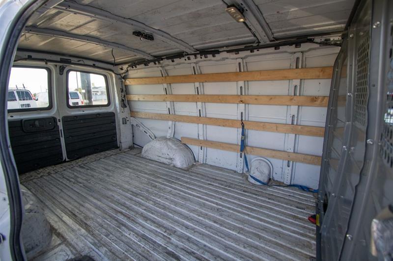 GMC Savana G2500 Cargo 2015