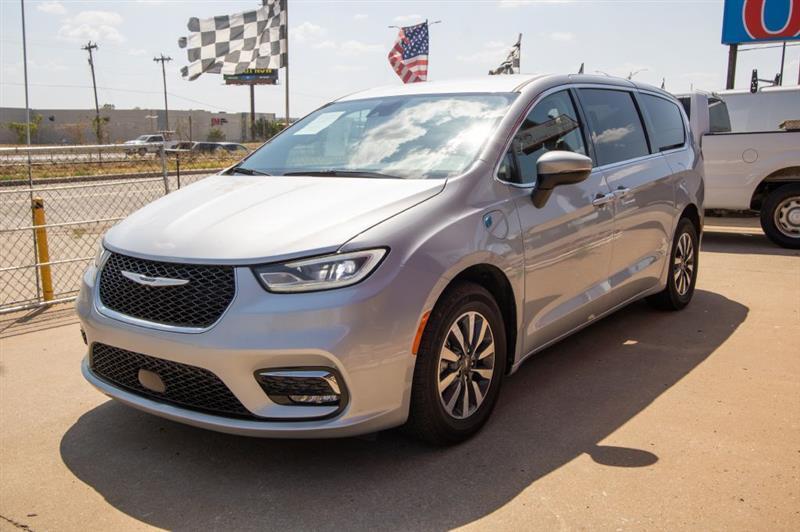 Chrysler Pacifica Hybrid Touring L 2023