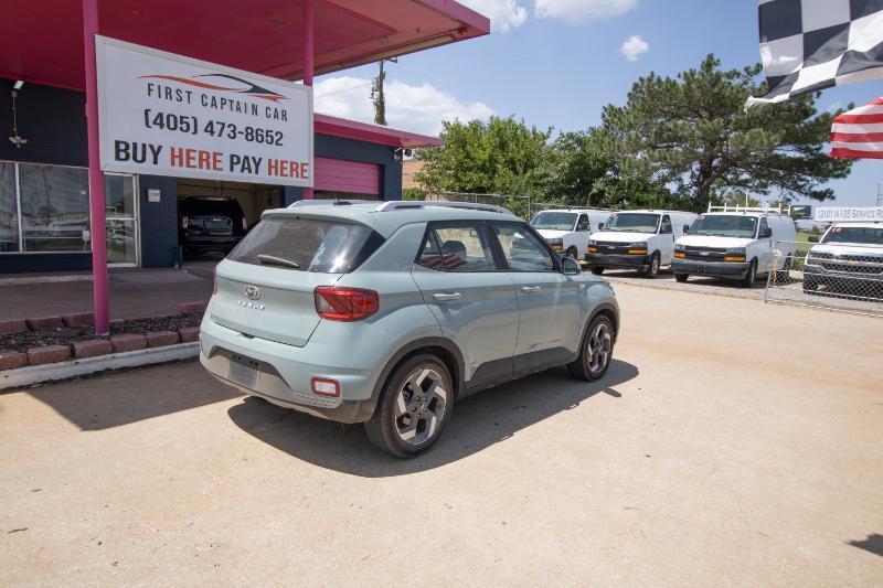 Hyundai Venue SEL 2026