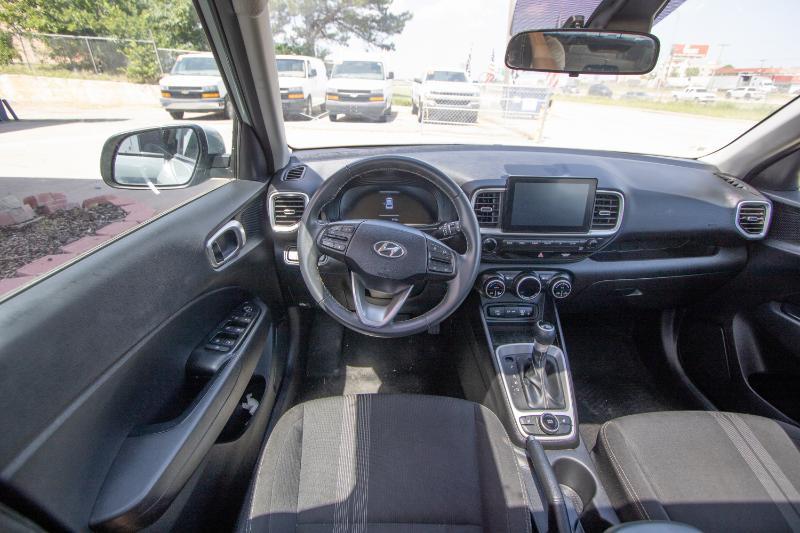 Hyundai Venue SEL 2026