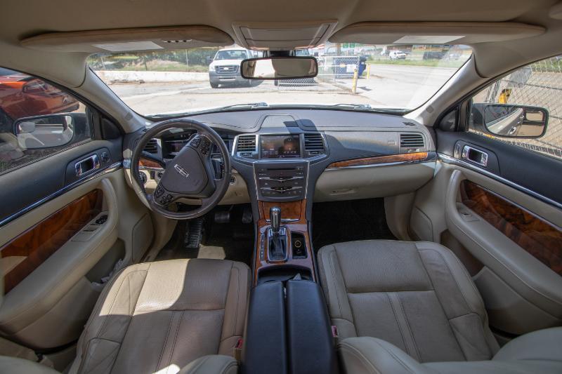 Lincoln MKS FWD 2013