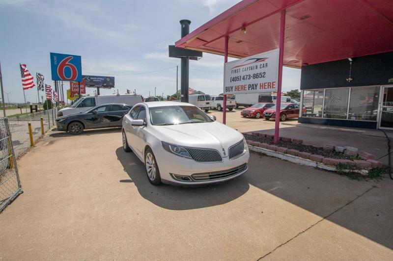 Lincoln MKS FWD 2013