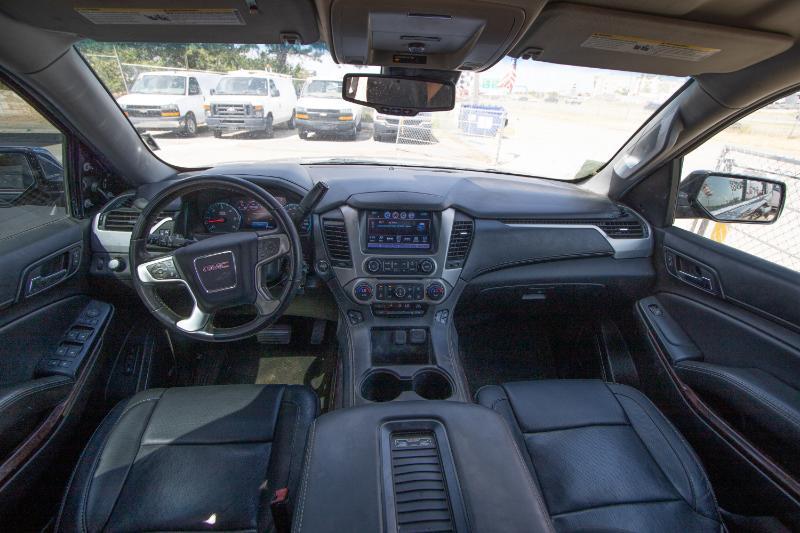 GMC Yukon SLT 2WD 2017