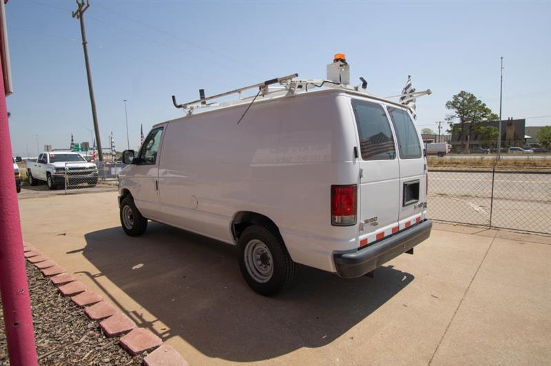 Ford Econoline E-150 2014