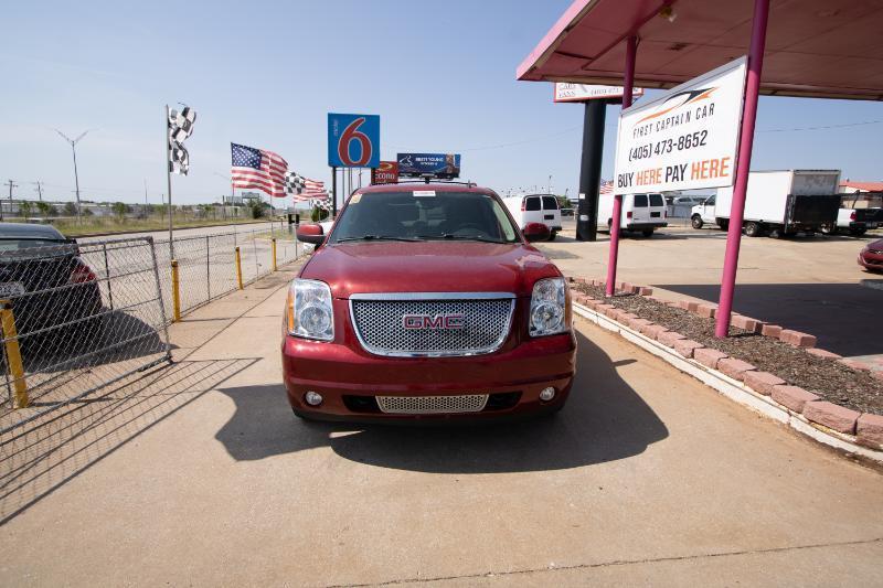 GMC Yukon Denali 4WD 2012