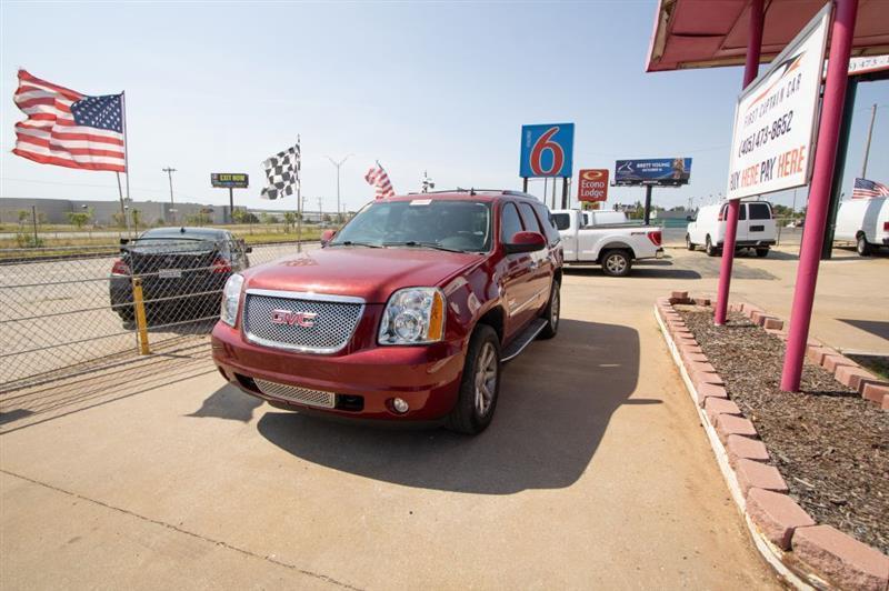 GMC Yukon Denali 4WD 2012
