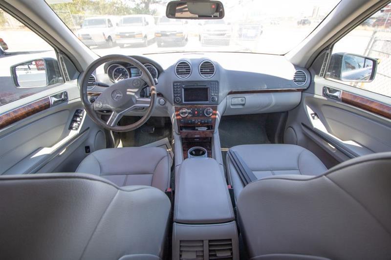 Mercedes-Benz GL-Class GL450 4MATIC 2011