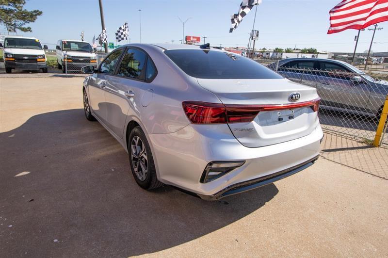 Kia Forte FE 2021
