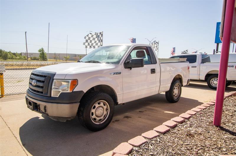 Ford F-150 XLT 8-ft. Bed 2WD 2012
