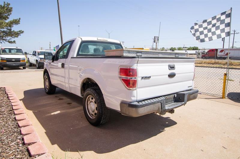Ford F-150 XLT 8-ft. Bed 2WD 2012