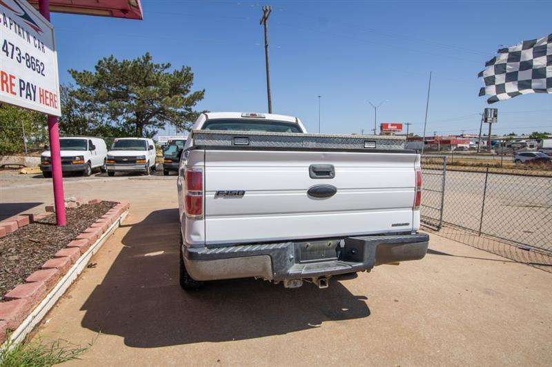 Ford F-150 XLT 8-ft. Bed 2WD 2012