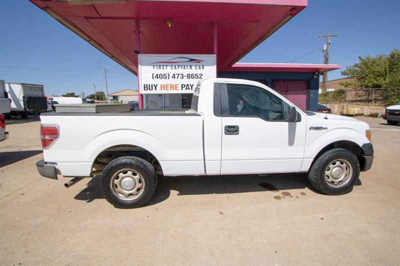 Ford F-150 XLT 8-ft. Bed 2WD 2012