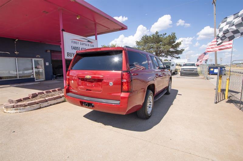 Chevrolet Suburban LT 1500 2WD 2015