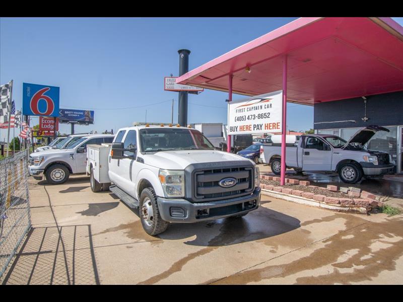 Ford F-350 SD XL Crew Cab Long Bed DRW 2WD 2014