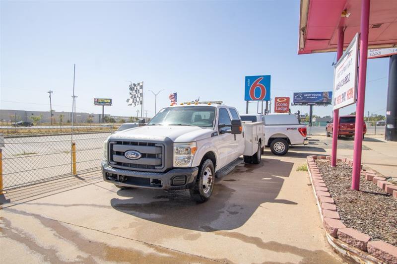 Ford F-350 SD XL Crew Cab Long Bed DRW 2WD 2014