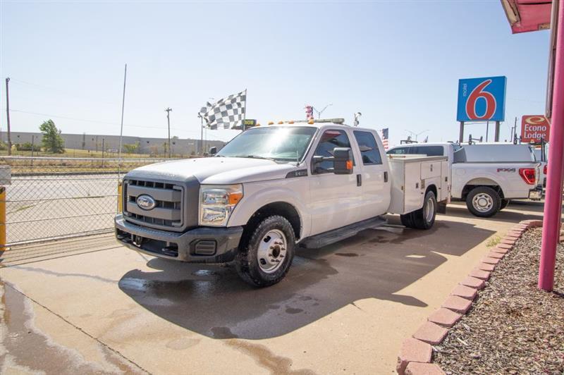 Ford F-350 SD XL Crew Cab Long Bed DRW 2WD 2014