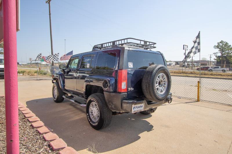 HUMMER H3 Base 2008