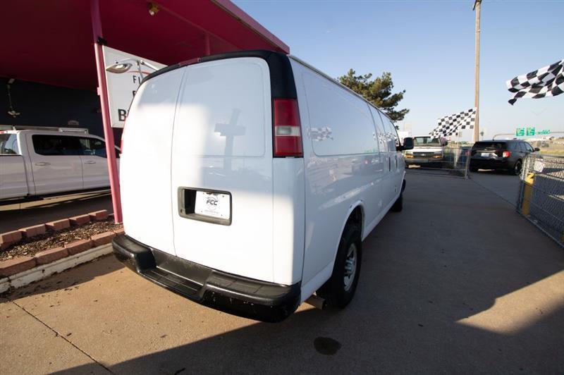 Chevrolet Express 2500 Cargo Extended 2010