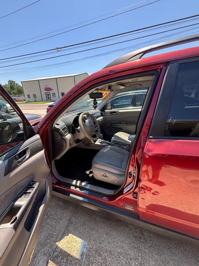 Subaru Forester 2.5X Premium 2012