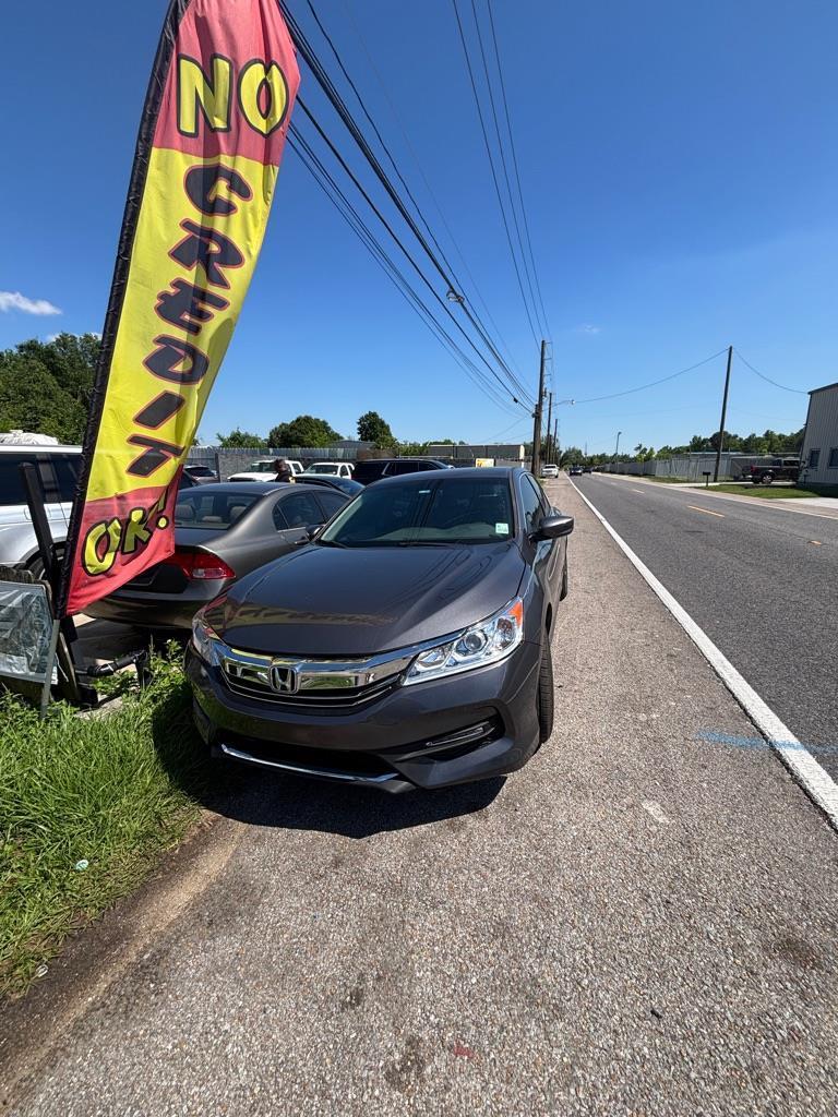Honda Accord LX Sedan CVT 2017