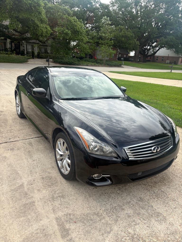 Infiniti G Coupe G37x AWD 2011
