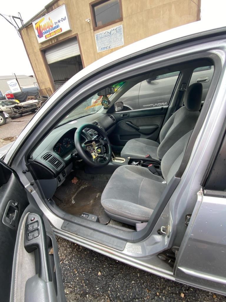 Honda Civic LX sedan 2001