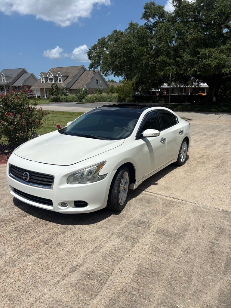 2012 Nissan Maxima S