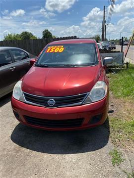 2011 Nissan Versa 1.8 S Sedan