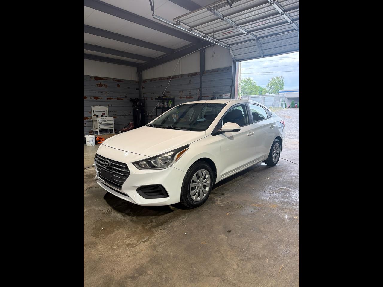 2019 Hyundai Accent SE 4-Door 6A