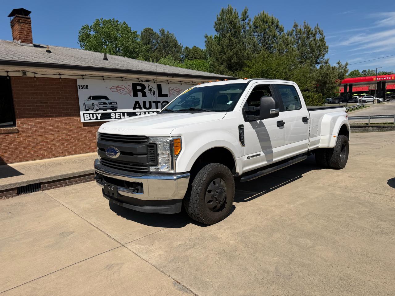 2017 Ford F-350 SD XL Crew Cab Long Bed DRW 4WD