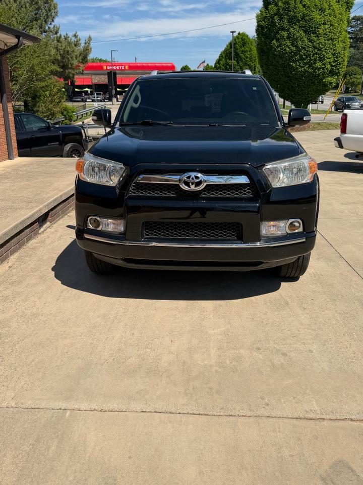 Toyota 4Runner SR5 2WD 2012