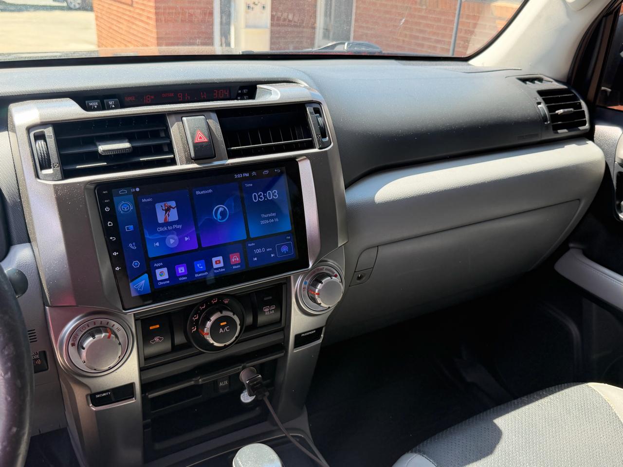 Toyota 4Runner SR5 2WD 2012