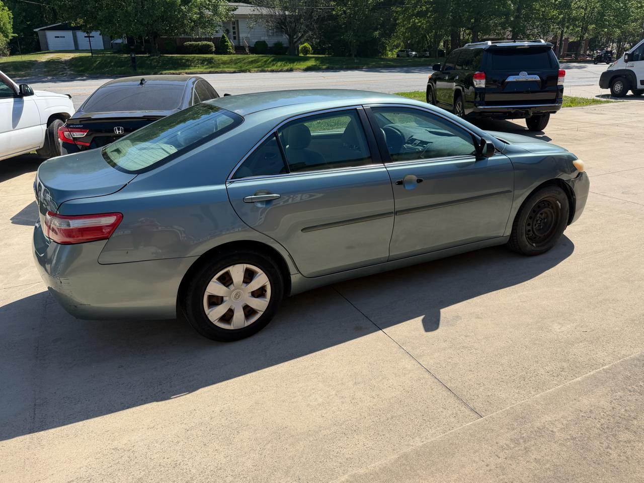 Toyota Camry SE 5-Spd AT 2009