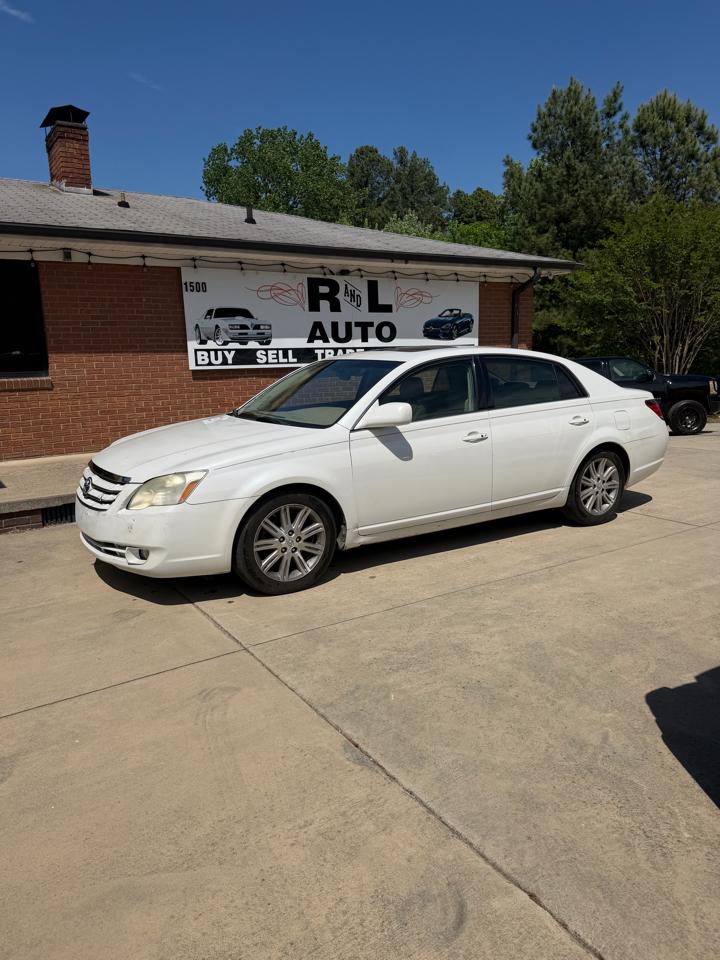 Toyota Avalon XL 2007