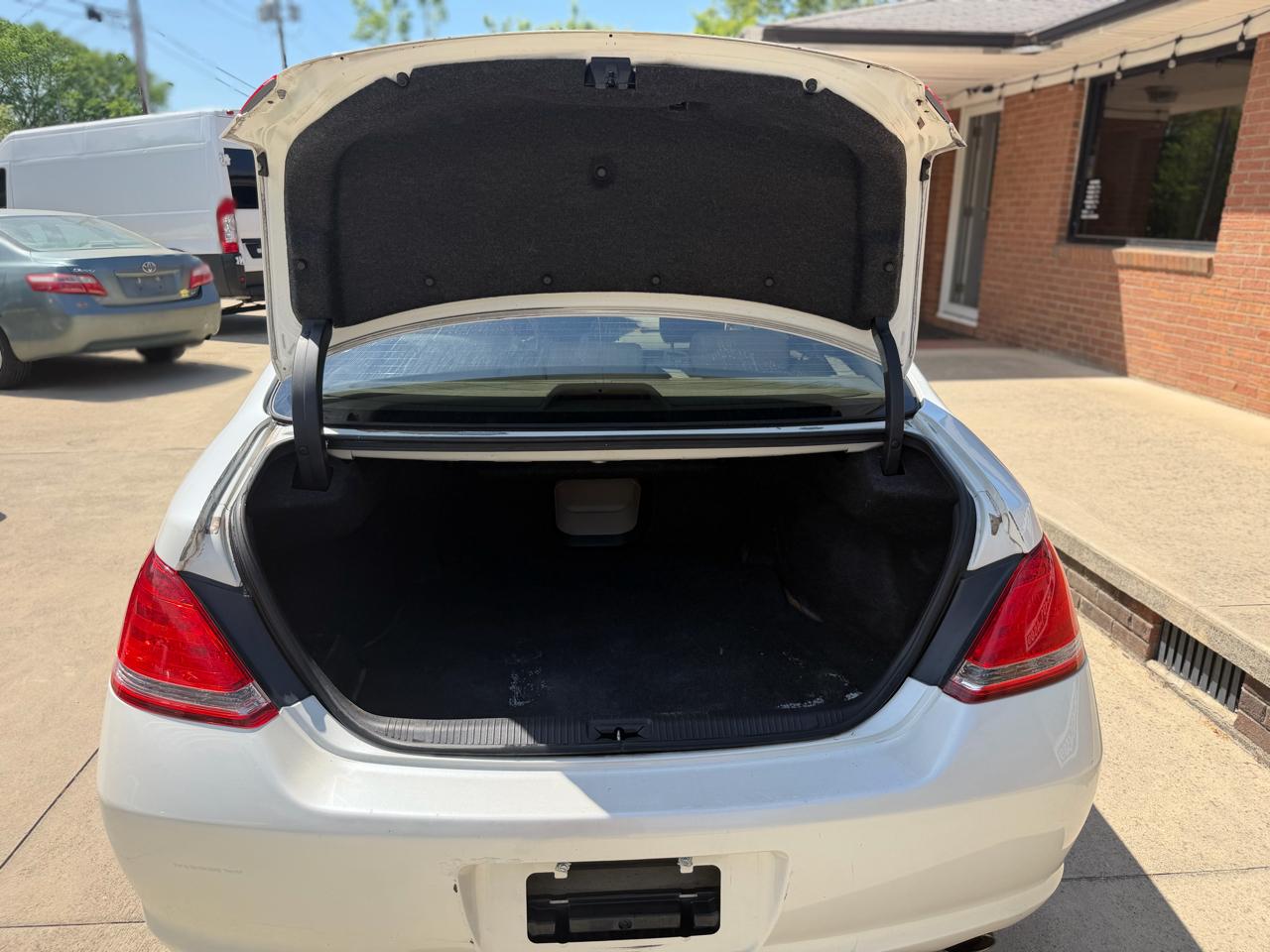 Toyota Avalon XL 2007