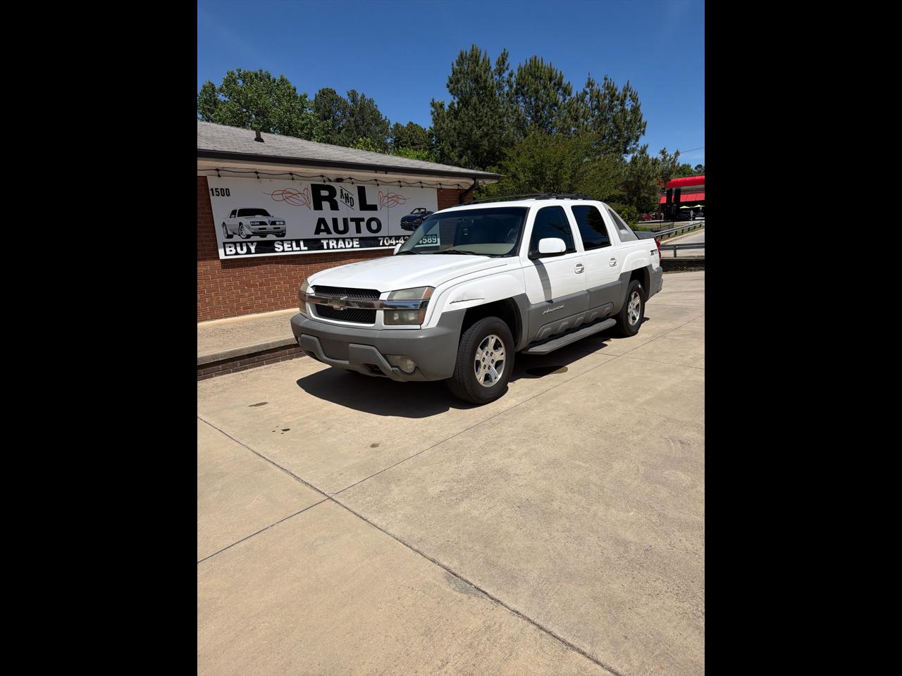 2002 Chevrolet Avalanche 1500 2WD