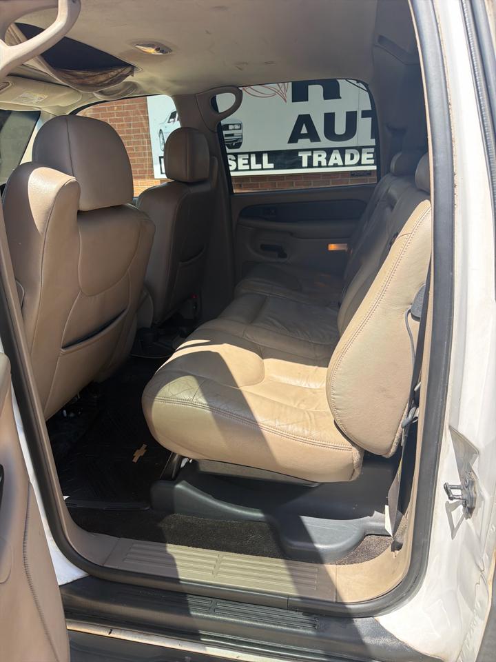 Chevrolet Avalanche 1500 2WD 2002