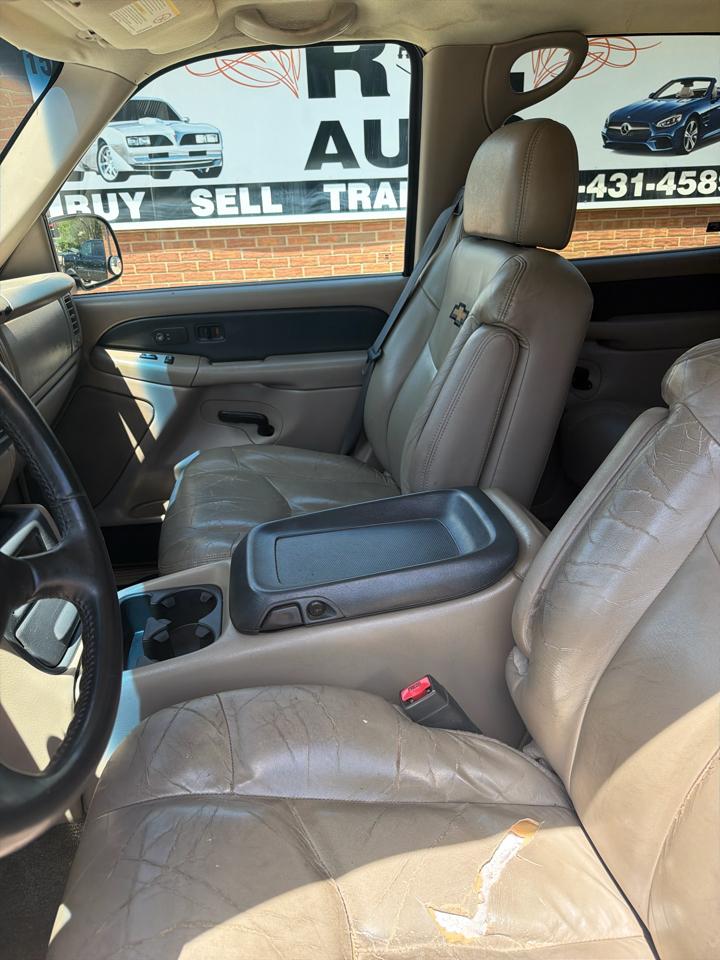 Chevrolet Avalanche 1500 2WD 2002