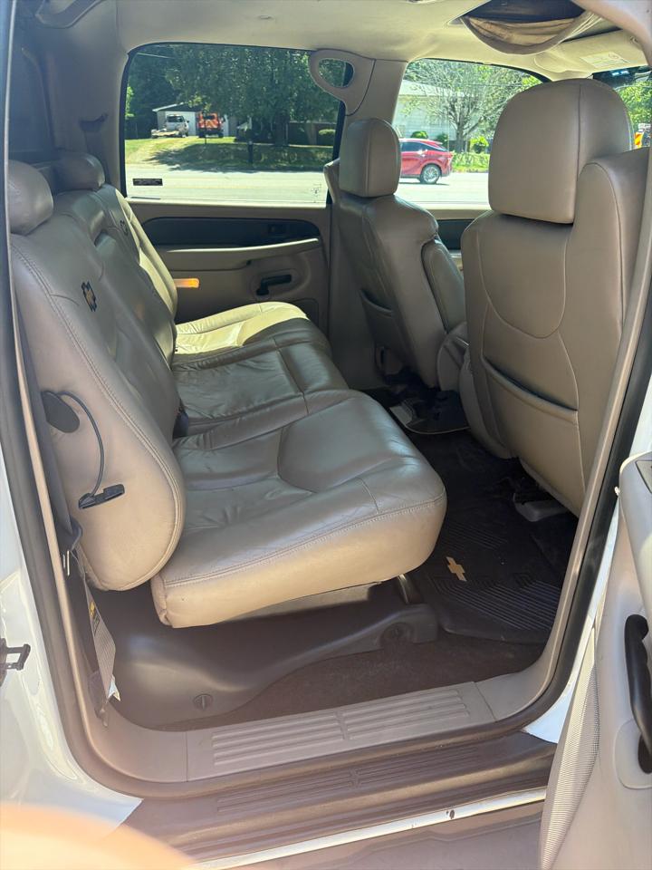 Chevrolet Avalanche 1500 2WD 2002