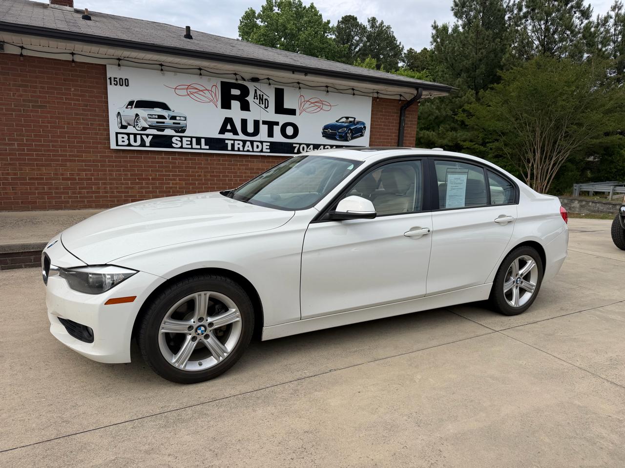 2012 BMW 3 Series 328i Sedan's photo